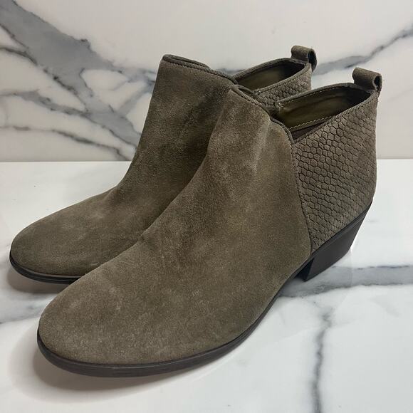 Michael by Michael Shannon Women's Brown Leather Side Zip Madeline Boots Sz 8.5 - Picture 3 of 7